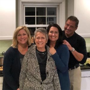 Meet your Posher, Paula